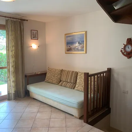 Casa Elena Апартаменты Априлия-Мариттима